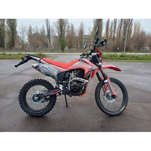 Мотоцикл Кросс Motoland XR300 LITE красный (175FMM) с ПТС
