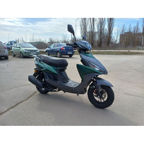 Скутер VENTO CORSA RS матовый серый/матовый зеленый (в компл. сигнализация)