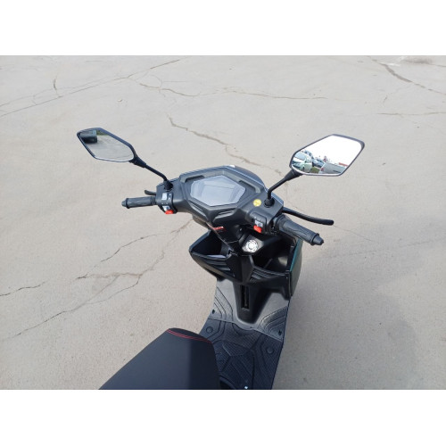 Скутер VENTO CORSA RS матовый серый/матовый зеленый (в компл. сигнализация)