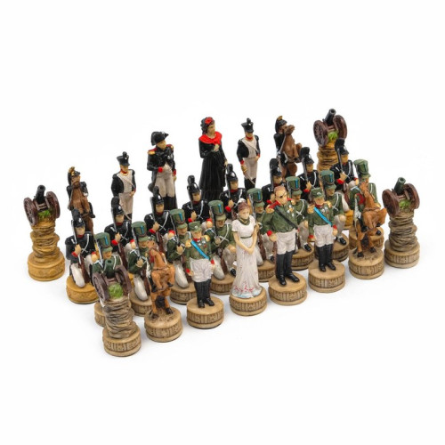 Игра настольная 3 в 1 БОРОДИНО 50х50см (шахматы деревянные, шахматы формовые, шашки, нарды)