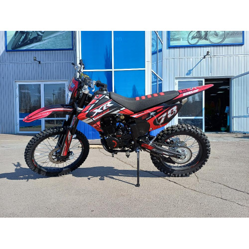 Мотоцикл Кросс Motoland XR300 LITE красный (175FMM) *4