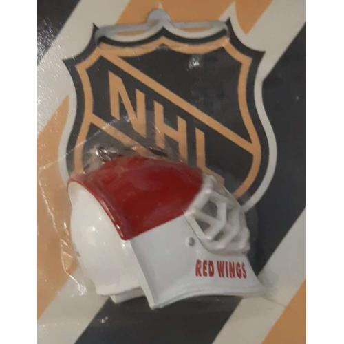 Брелок Вратарская маска (Detroit Red Wings) пластиковый