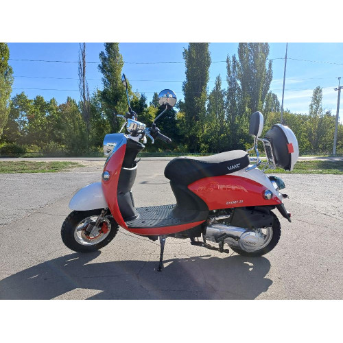 Скутер VENTO RETRO  белый/синый/красный  (в компл. сигнализация)