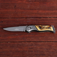 Нож складной полуавтоматический, ручка под кость, фиксатор, фонарик, лезвие 6 см (1297719)