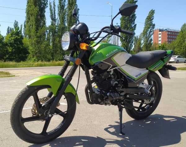 Мотоцикл Motoland VOYAGE 200 зеленый/черный/белый