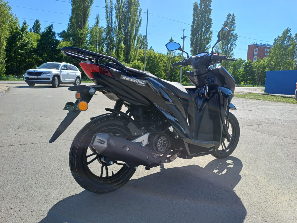 Скутер VENTO INFERNO (170) черный